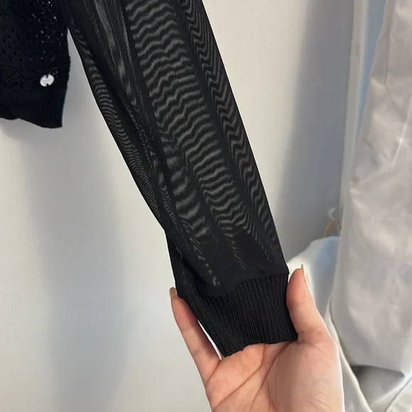 Point Zero Cardigan - Picture 5 of 5